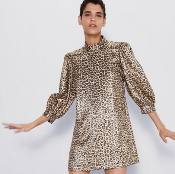 Zara Dresses & Skirts - Zara NWOT Puffed Sleeves Metallic Leopard Dress